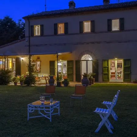 Emily 10 By Marche ヴィラ ペザロ